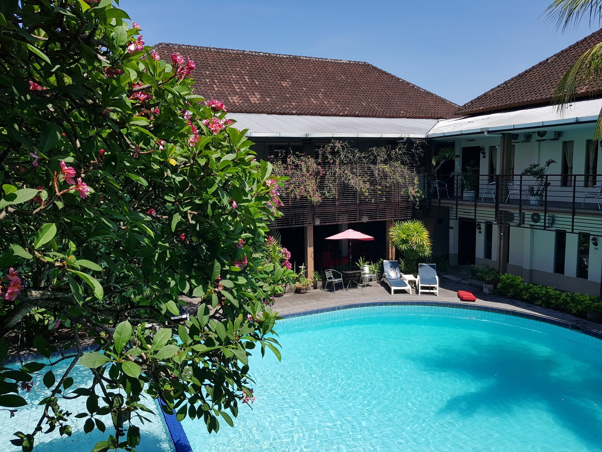 Sanur Agung Hotel Exterior photo